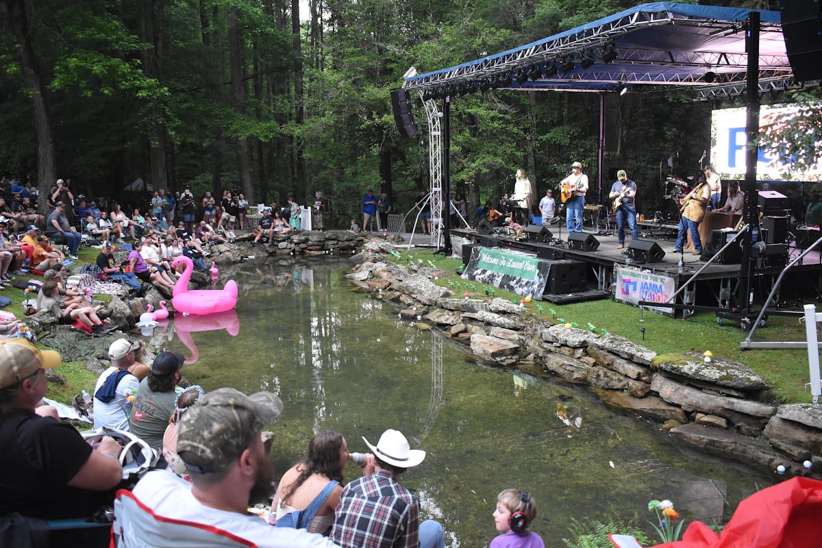 Laurel Cove Music Fest Reveals 2026 Lineup – Sells Out Immediately