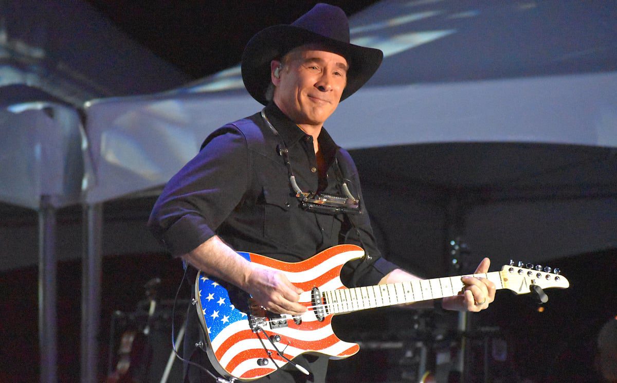 Clint Black Gets New Hall of Fame Exhibit. Will He Finally Be Inducted Too?