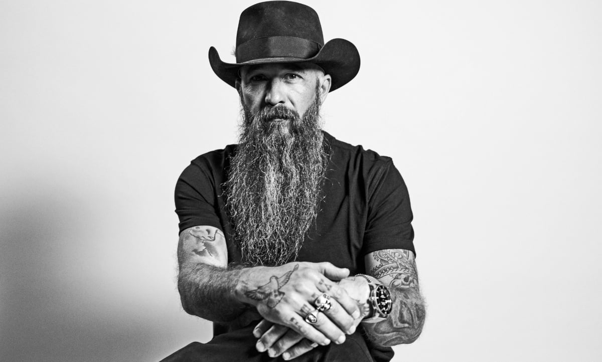 Cody Jinks Calls Out Billboard’s List of New “Outlaw” Artists